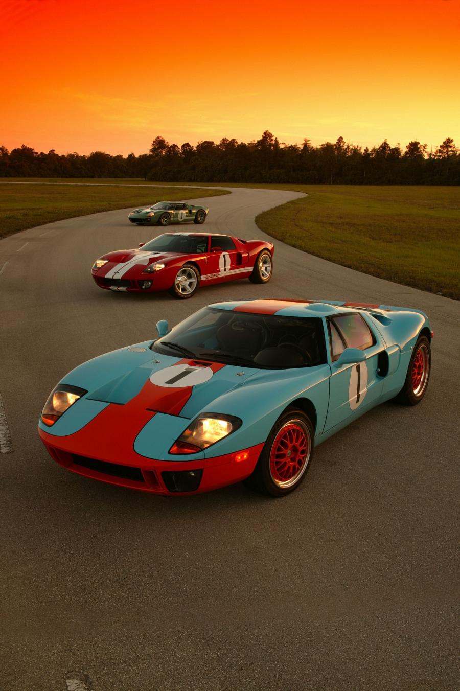  Ford GT40 Concept 2002 года  (фото 89 из 102)